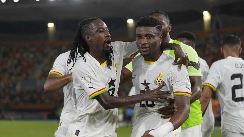 HLV Carlos Queiroz trông chờ kinh nghiệm Jordan Ayew