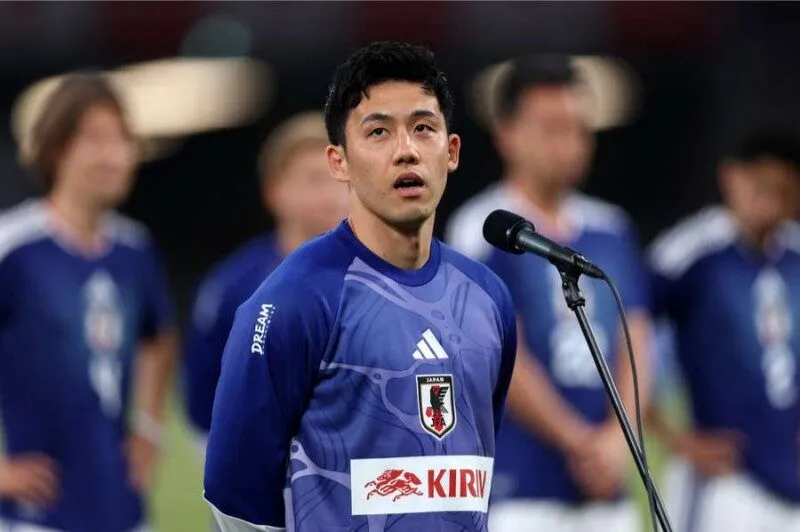 Wataru Endo chia tay World Cup đầy tiếc nuối