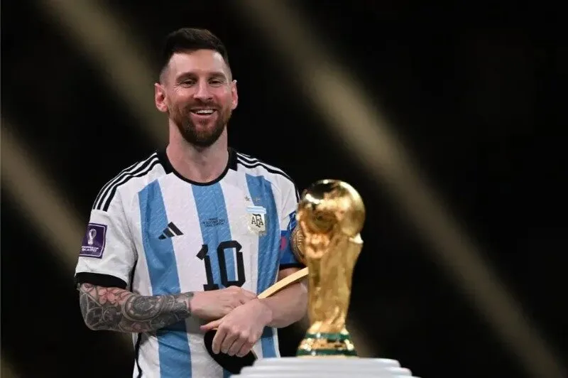 Pablo Zabaleta đặt niềm tin vào Lionel Messi